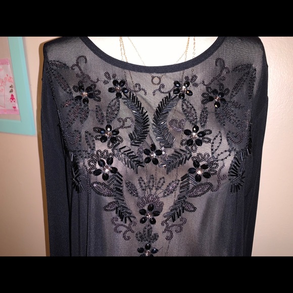 TORRID black top - Picture 5 of 7